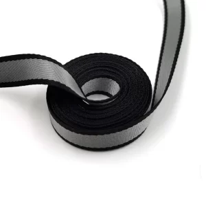 Retractable dog leash