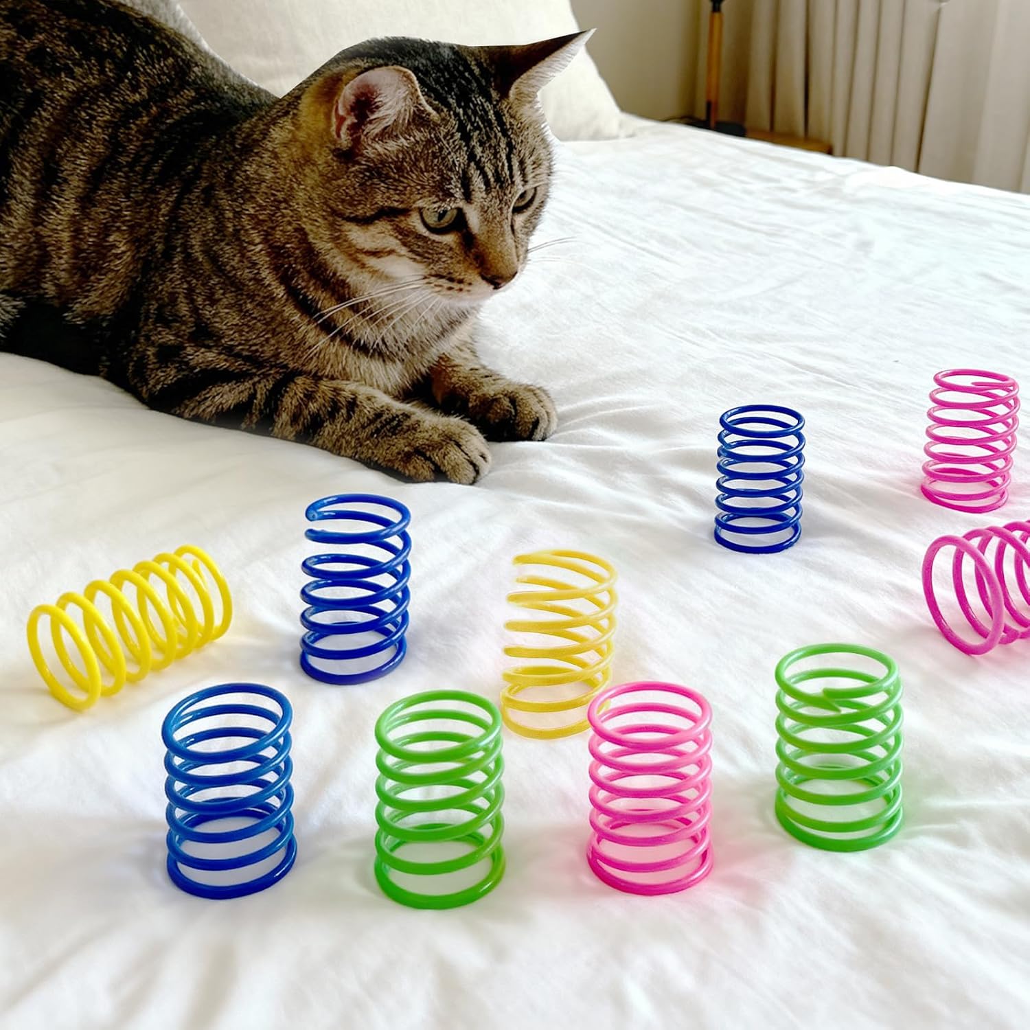 AGYM Interactive Cat Toys Set for Indoor Cats – 35 Pack with Springs, Mice, Crinkle Balls & Bell Toys - Image 8